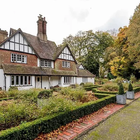 Highfield Lodge Tring Exterior photo